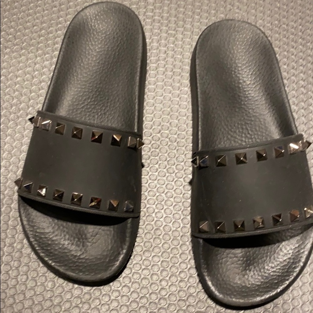 Valentino Rockstar Rubber slides size 7